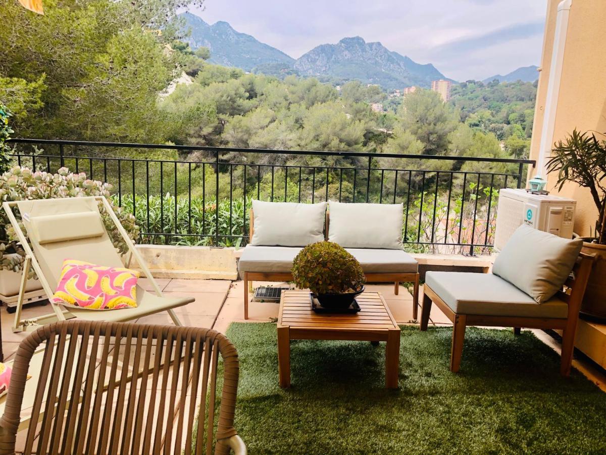Mon Appart Avec Terrasse Et Piscine Roquebrune-Cap-Martin Bagian luar foto